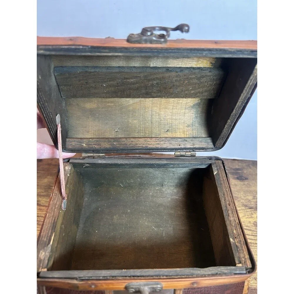 Vintage Treasure Chest Wooden Faux Croc Metal Accent Trinket Box Decorative